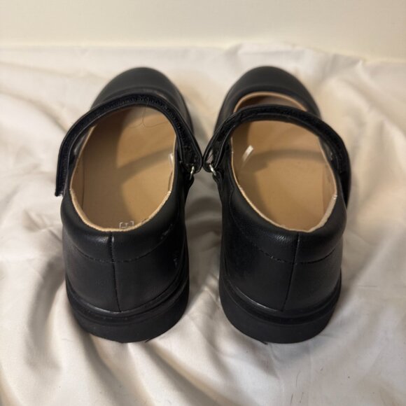 The Children’s Place Girls Dress Shoes Mary Jane Size 13 - Picture 3 of 5